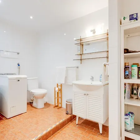Old Town Magical Comfy 2bdr Historic House Apartment *