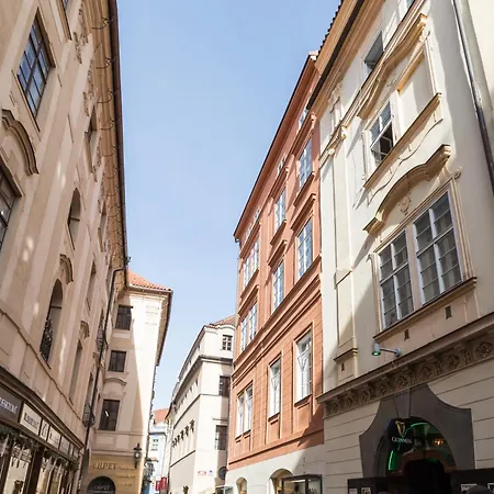 Apartment Old Town Magical Comfy 2bdr Historic House