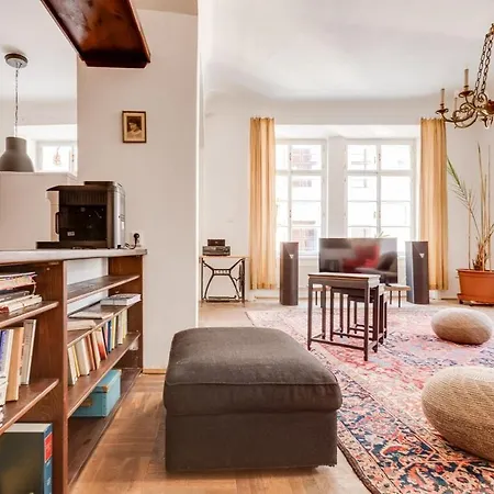 Old Town Magical Comfy 2bdr Historic House Apartment