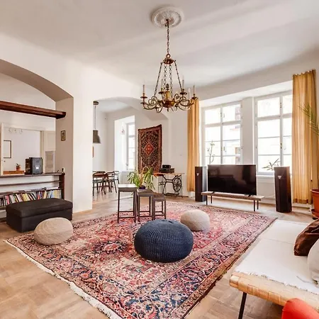 Apartment Old Town Magical Comfy 2bdr Historic House Prague