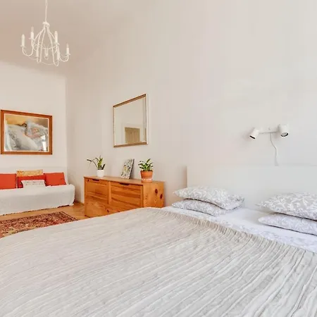 Old Town Magical Comfy 2bdr Historic House *