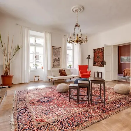 Old Town Magical Comfy 2bdr Historic House Apartment Prague