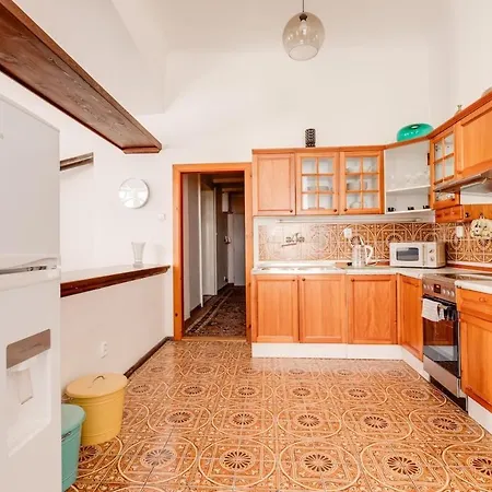 Apartment Old Town Magical Comfy 2bdr Historic House