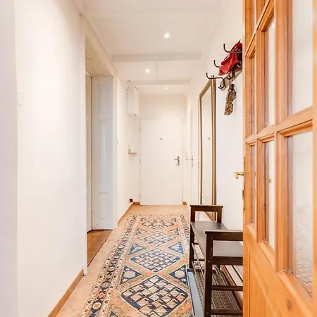 Apartment Old Town Magical Comfy 2bdr Historic House *